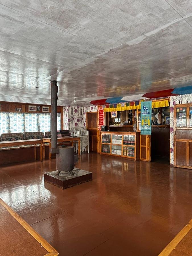 Tiger Tops Tharu Lodge